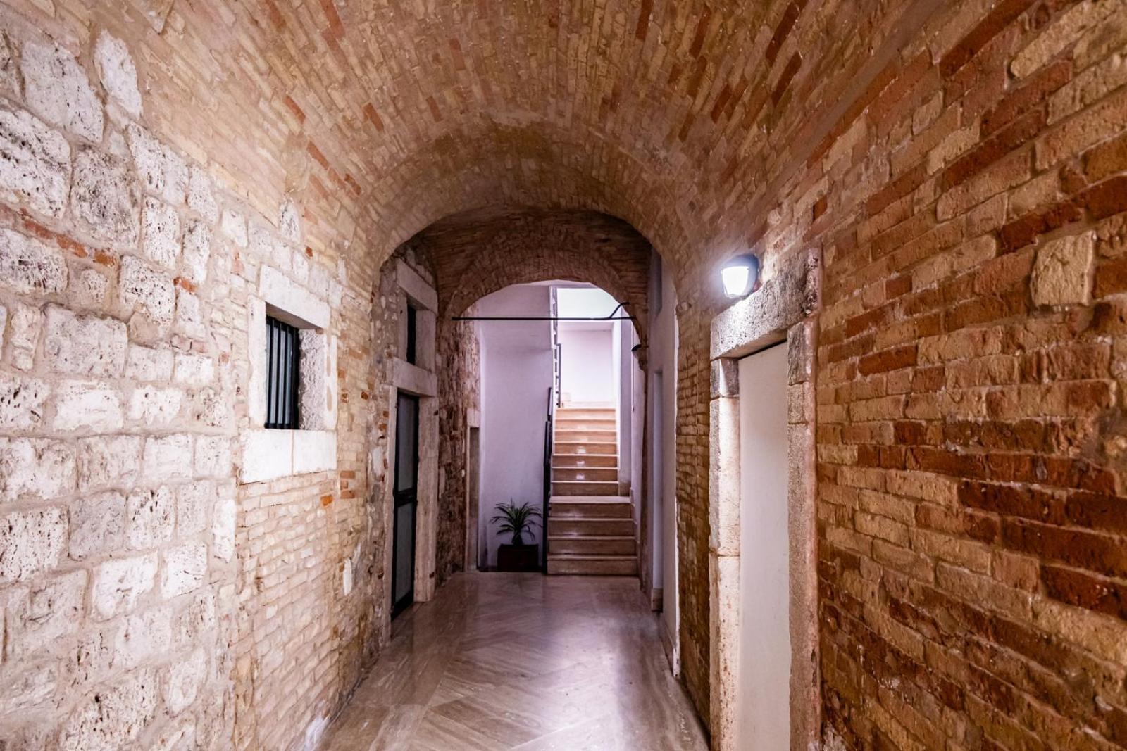 La Rua Apartamento Ascoli Piceno Exterior foto