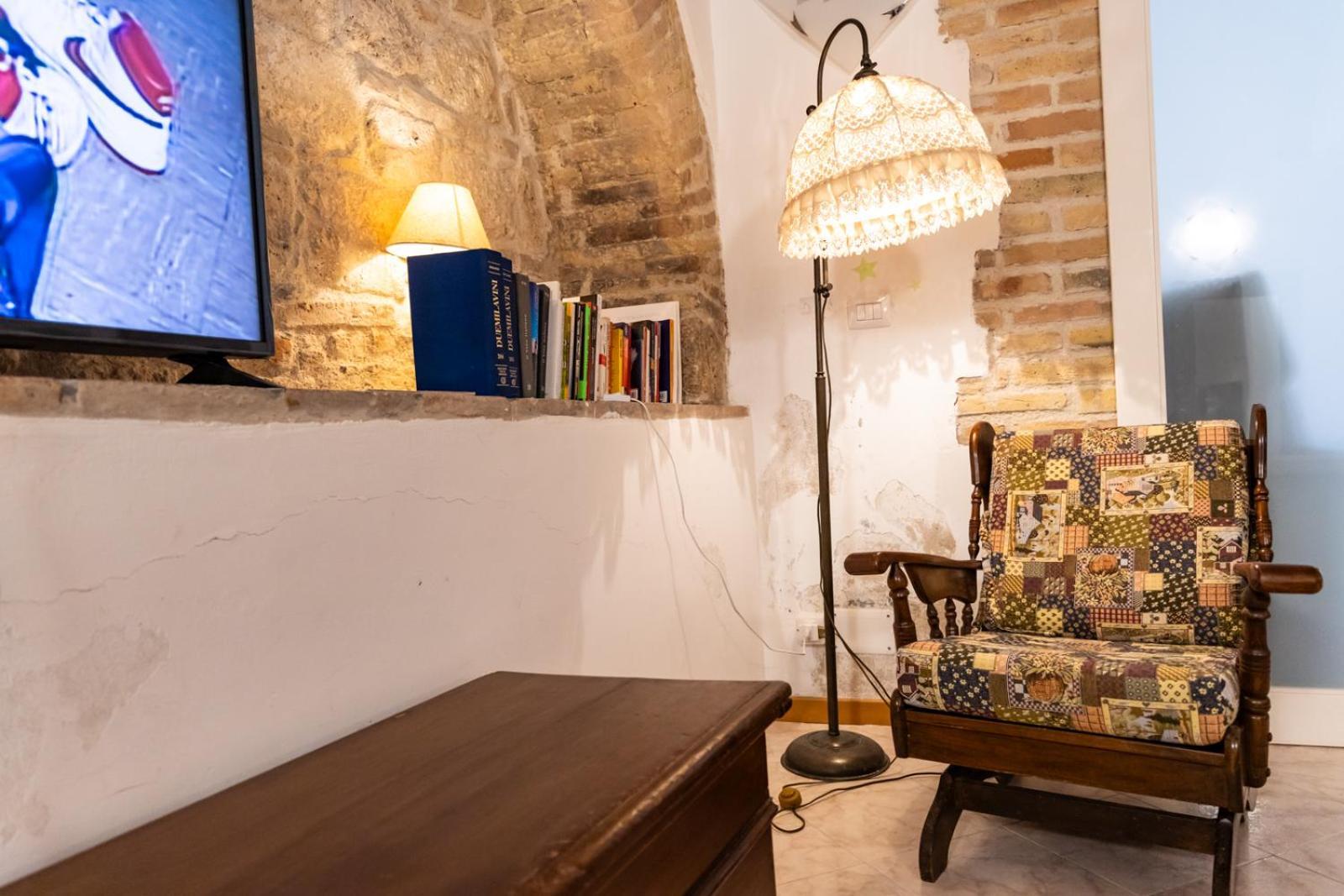 La Rua Apartamento Ascoli Piceno Exterior foto